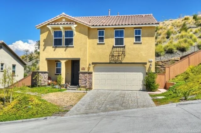 Unit for sale at 1755 Avenida Regina, San Marcos, CA 92069