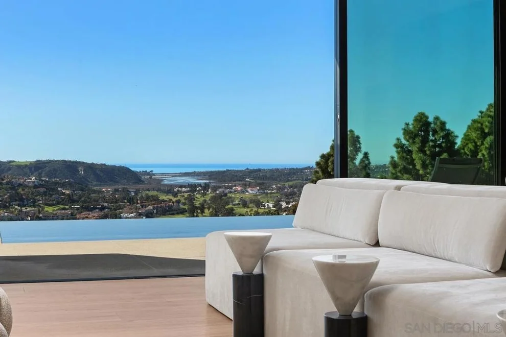Unit for sale at 3240 Piragua St, Carlsbad, CA 92009