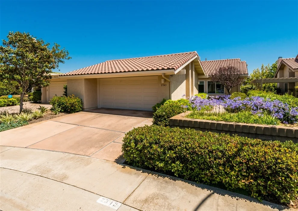 Unit for sale at 2343 Via Munera, La Jolla, CA 92037