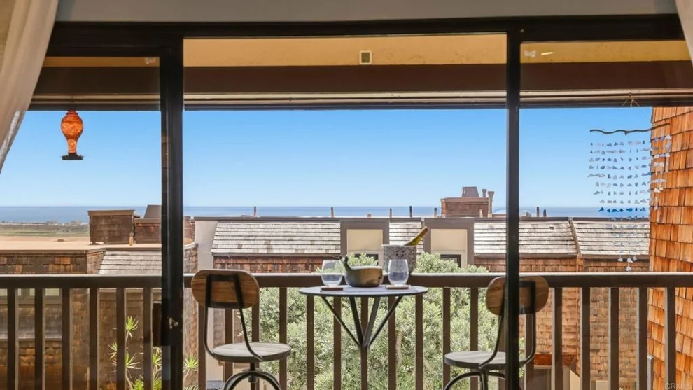 Unit for sale at 13051 Caminito del Rocio, Del Mar, CA 92014
