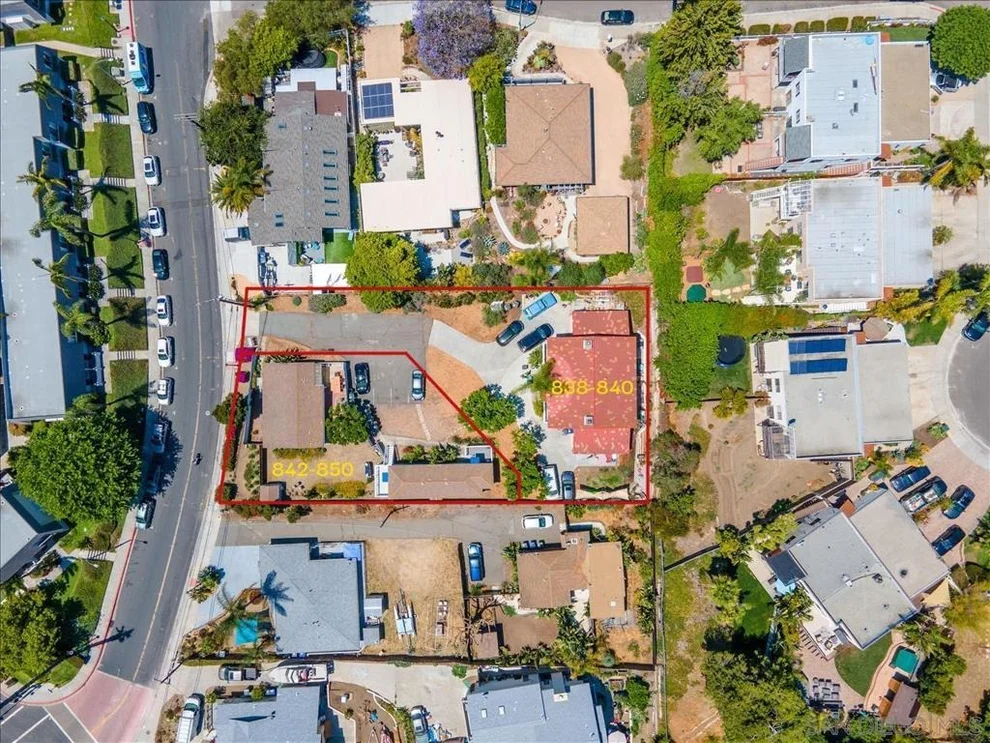Unit for sale at 838 850 Valley Ave., Solana Beach, CA 92075