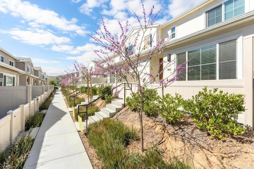 Unit for sale at 355 CITRINE TRAIL, Fallbrook, CA 92028