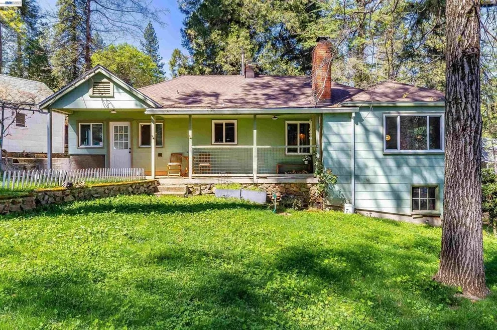 Unit for sale at 11896 Nancy Ln, Grass Valley, CA 95945