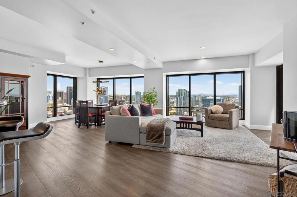 Unit for sale at 200 Harbor, San Diego, CA 92101