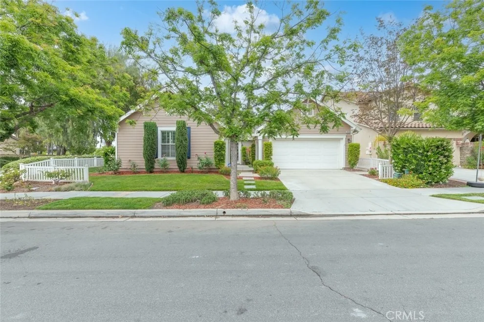 Unit for sale at 29183 Providence, Temecula, CA 92591