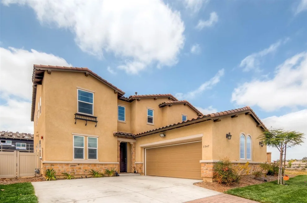 Unit for sale at 1547 Stow Grove Ave, Chula Vista, CA 91913