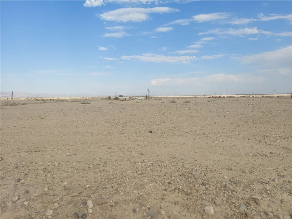 Unit for sale at 2120 Salton Arena Street, Thermal, CA 92274
