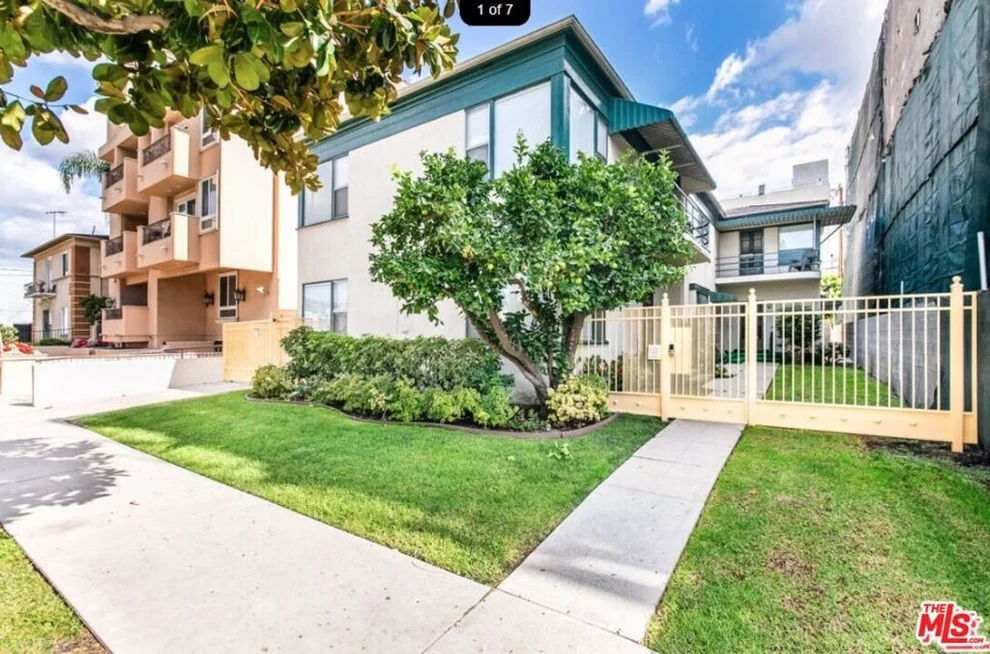 Unit for sale at 120 N Orlando Avenue, Los Angeles, CA 90048