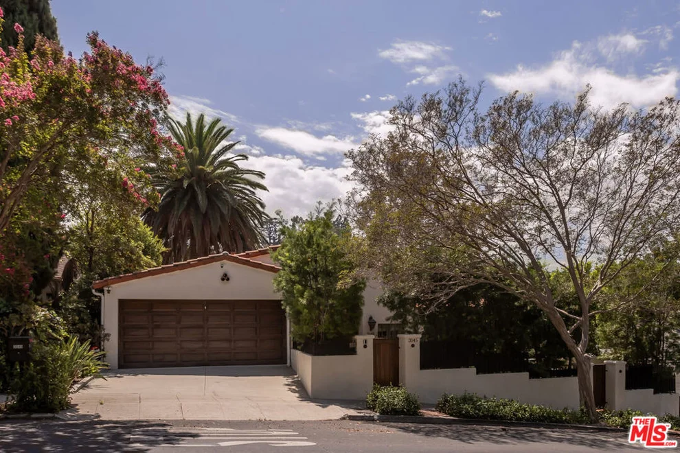 Unit for sale at 3145 La Suvida Drive, Los Angeles, CA 90068