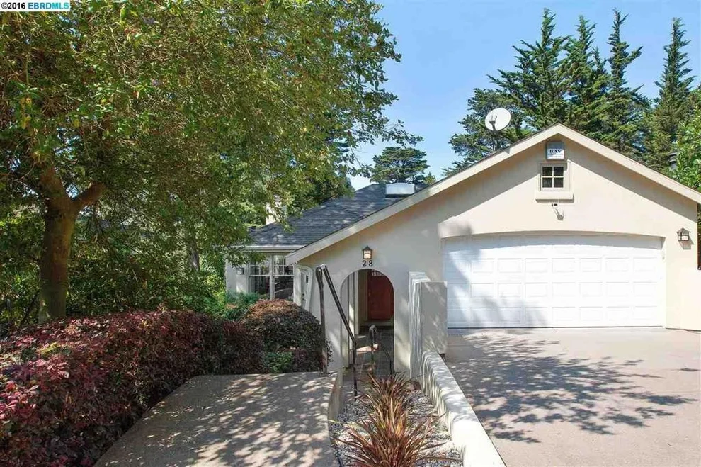 Unit for sale at 28 RYDAL CT, Oakland, CA 94611