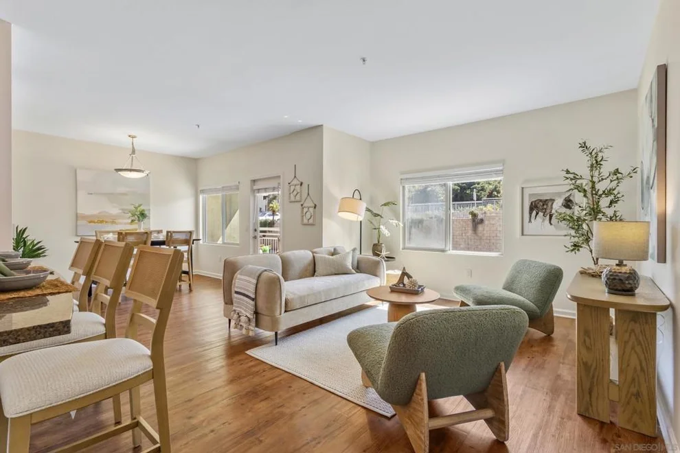Unit for sale at 687 S Coast Hwy 101, Encinitas, CA 92024