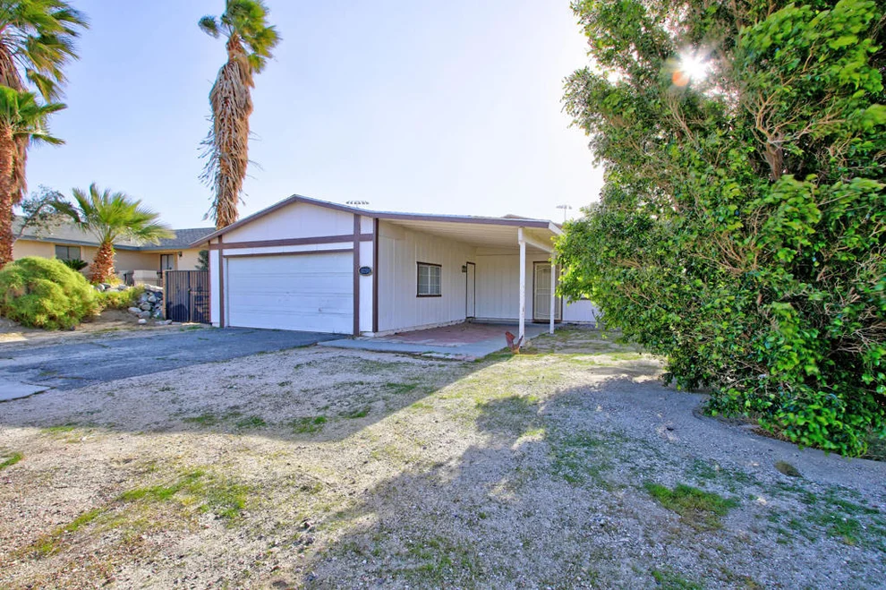 Unit for sale at 10796 Santa Cruz Road, Desert Hot Springs, CA 92240