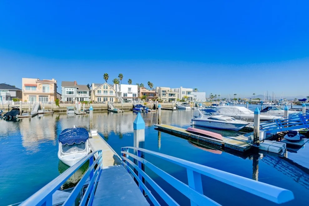 Unit for sale at 55 Antigua Ct, Coronado, CA 92118