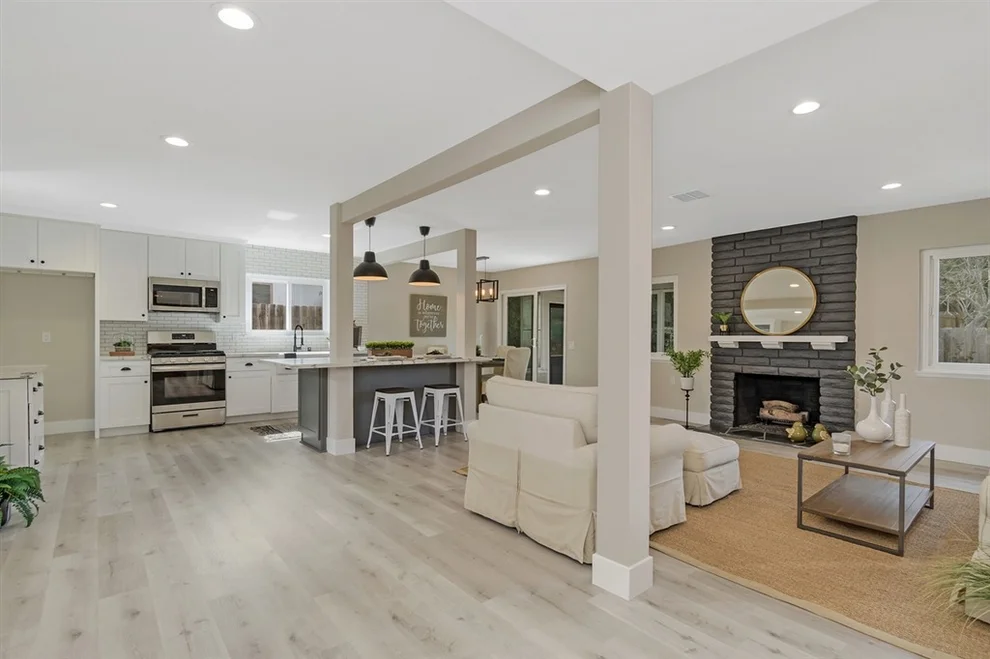 Unit for sale at 11981 Obispo Road, San Diego, CA 92128