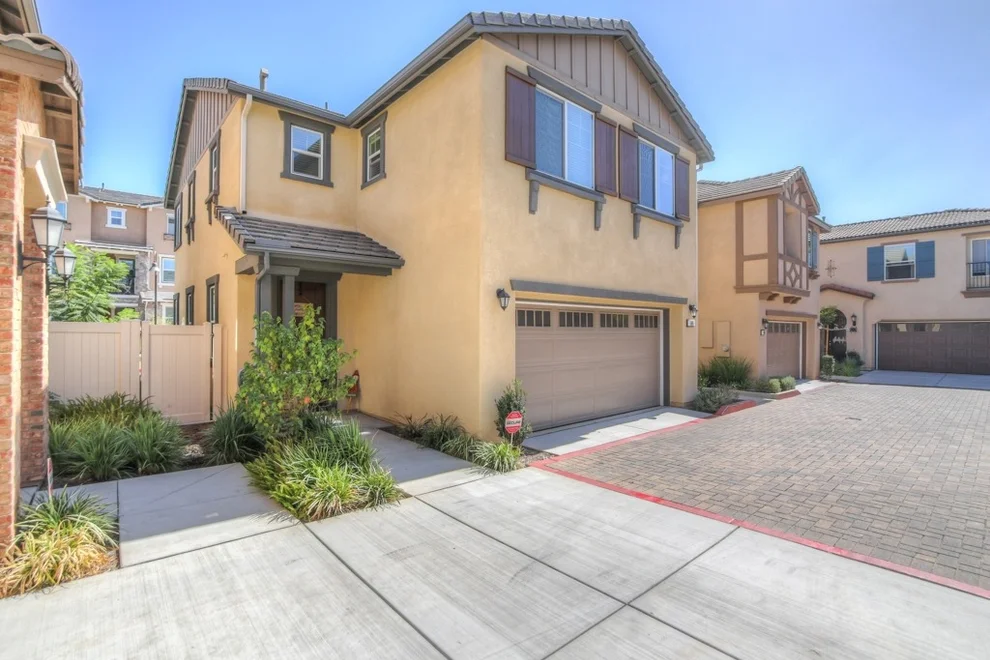 Unit for sale at 505 Moonlight Dr, San Marcos, CA 92069