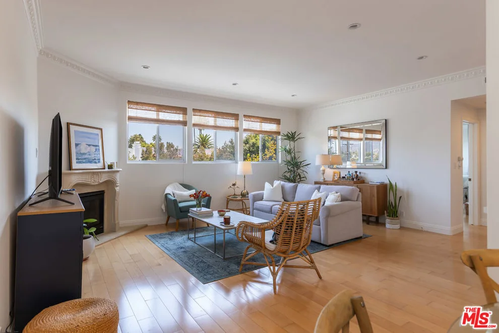 Unit for sale at 511 San Vicente Boulevard, Santa Monica, CA 90402