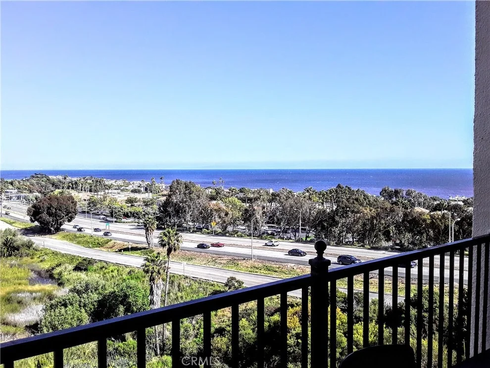Unit for sale at 23901 Civic Center Way, Malibu, CA 90265
