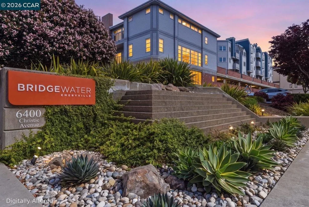 Unit for sale at 6400 Christie Ave, Emeryville, CA 94608