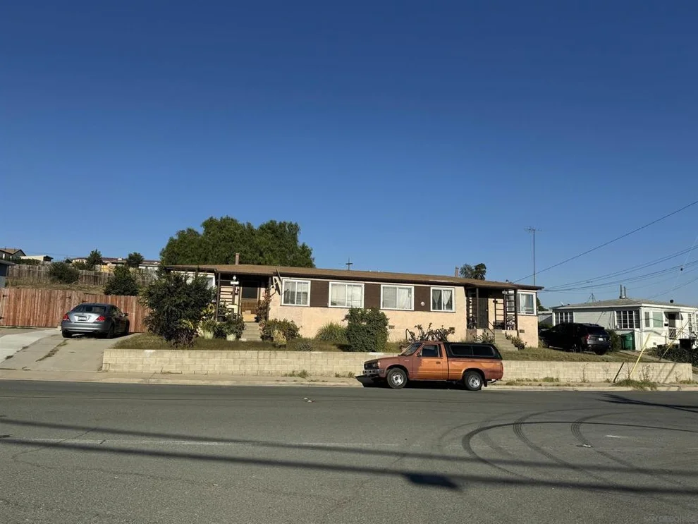 Unit for sale at 1905 7 Westinghouse, San Diego, CA 92111