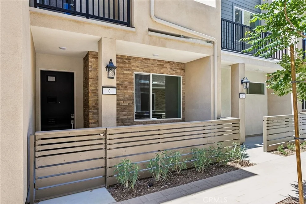Unit for sale at 4007 Valley Oak Lane, El Monte, CA 91733