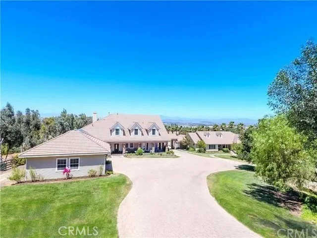 Unit for sale at 25452 Edna, Murrieta, CA 92562