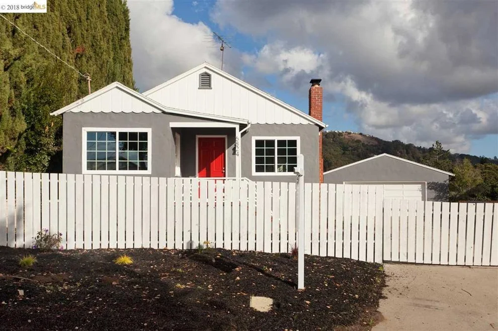 Unit for sale at 6824 Simson St, Oakland, CA 94605