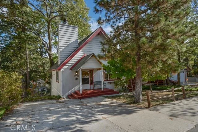 Unit for sale at 1126 Aleutian Drive, Lake Arrowhead, CA 92352