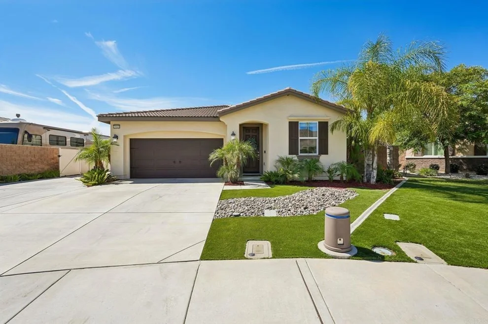 Unit for sale at 29045 Botanical Circle, Menifee, CA 92584