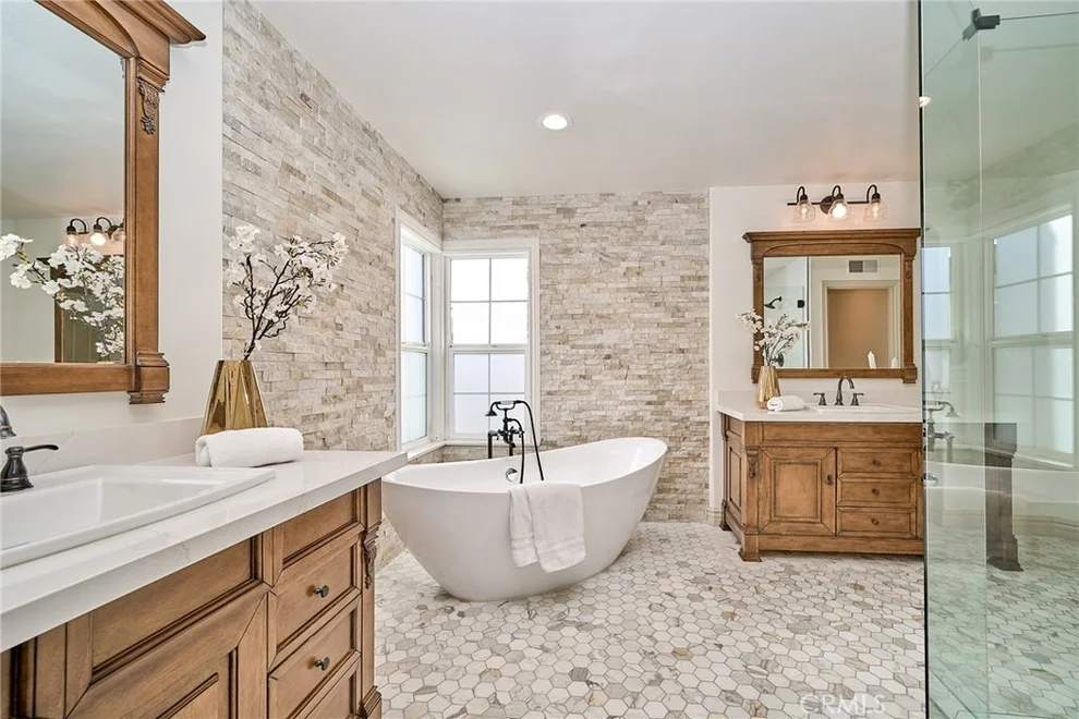 Unit for sale at 31221 Via Del Verde, San Juan Capistrano, CA 92675