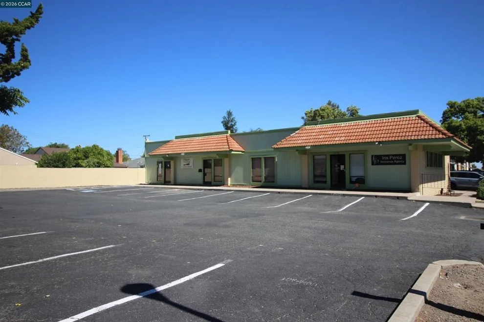 Unit for sale at 3978 Railroad Ave, Pittsburg, CA 94565