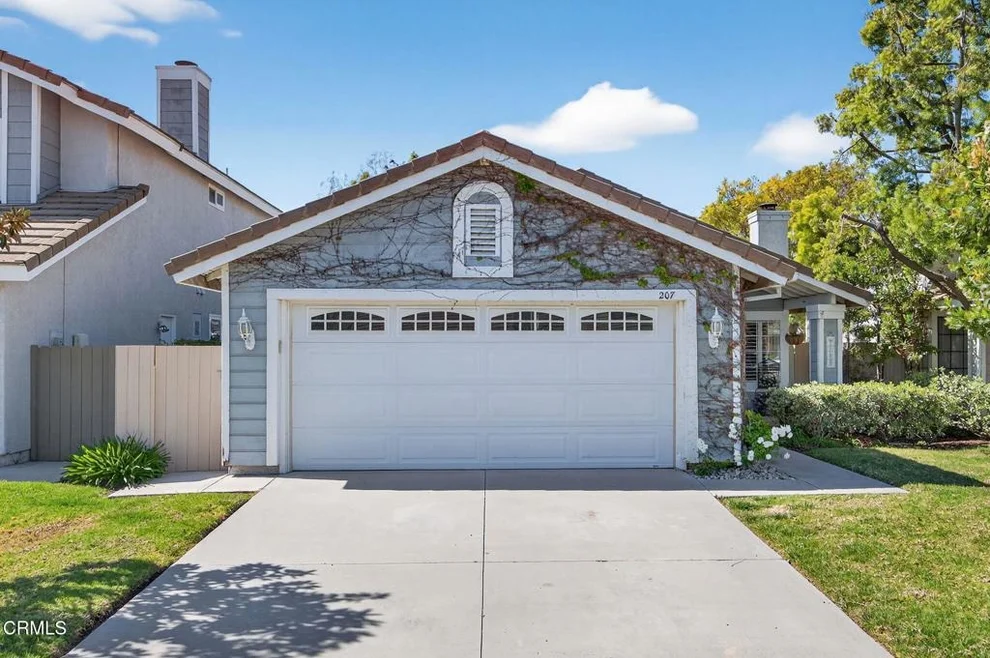 Unit for sale at 207 Camino Leon, Camarillo, CA 93012
