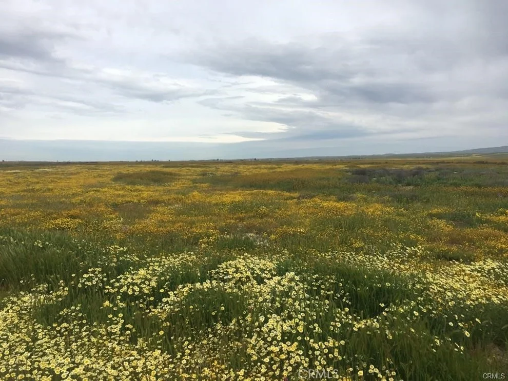 Unit for sale at 0 Arrowhead, California Valley, CA 93453