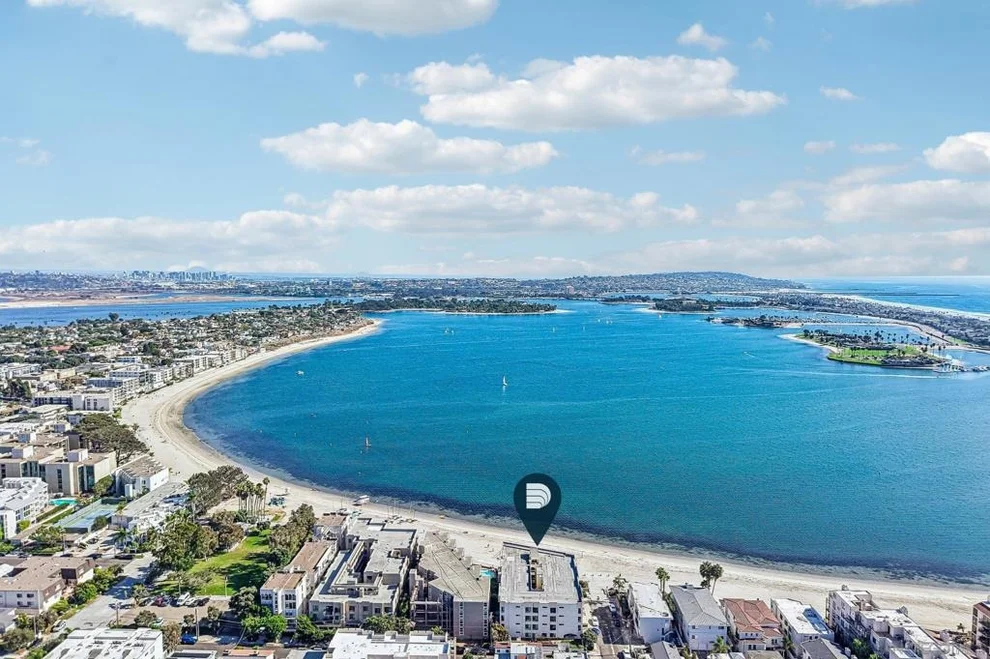 Unit for sale at 4007 Everts St, San Diego, CA 92109