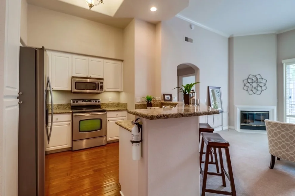 Unit for sale at 9263 Regents Rd, La Jolla, CA 92037