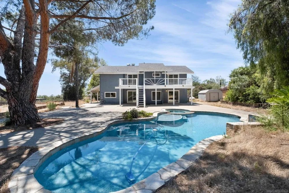 Unit for sale at 2827 N Victoria Drive, Alpine, CA 91901
