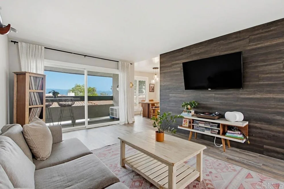 Unit for sale at 2306 Altisma Way, Carlsbad, CA 92009