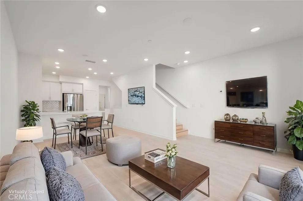 Unit for sale at 463 Paradiso Place, Covina, CA 91723