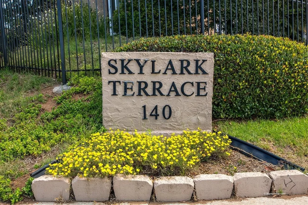 Unit for sale at 140 E El Norte Pkwy, Escondido, CA 92026