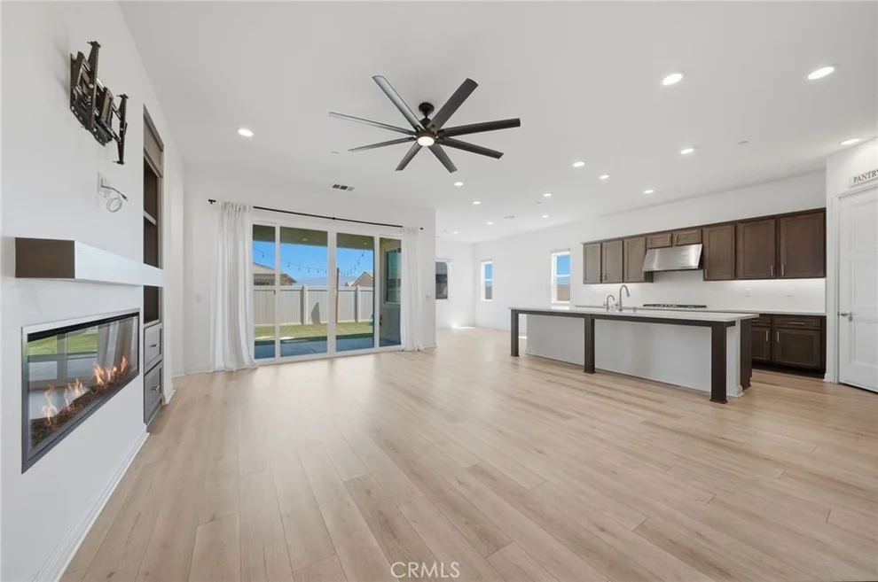 Unit for sale at 39481 Chamise Street, Temecula, CA 92591