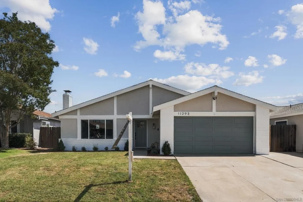 Unit for sale at 11293 Linares St, San Diego, CA 92129