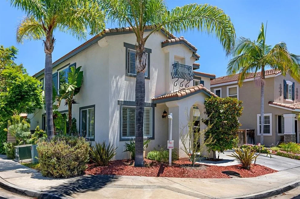 Unit for sale at 12577 Carmel Canyon Rd, San Diego, CA 92130