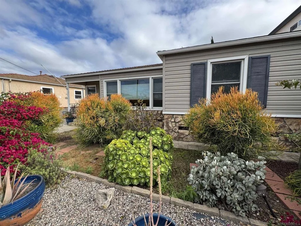 Unit for sale at 6233 Stewart, San Diego, CA 92115