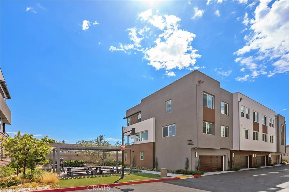 Unit for sale at 651 S Lyon Street, Santa Ana, CA 92701