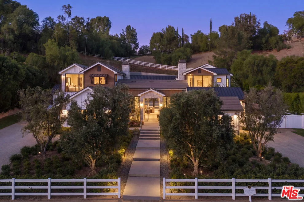 Unit for sale at 25057 Lewis And Clark Road, Hidden Hills, CA 91302