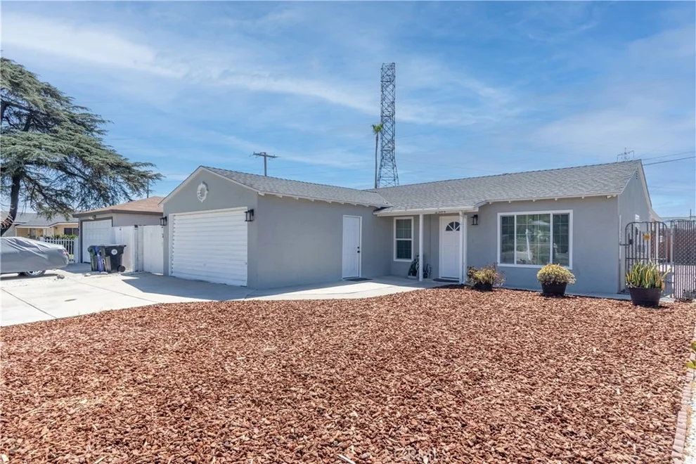 Unit for sale at 2584 Fernley Dr, Duarte, CA 91010
