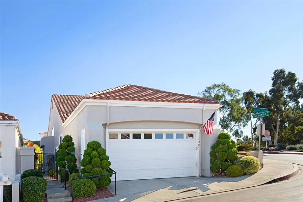Unit for sale at 1204 Via San Jacinto, San Marcos, CA 92078