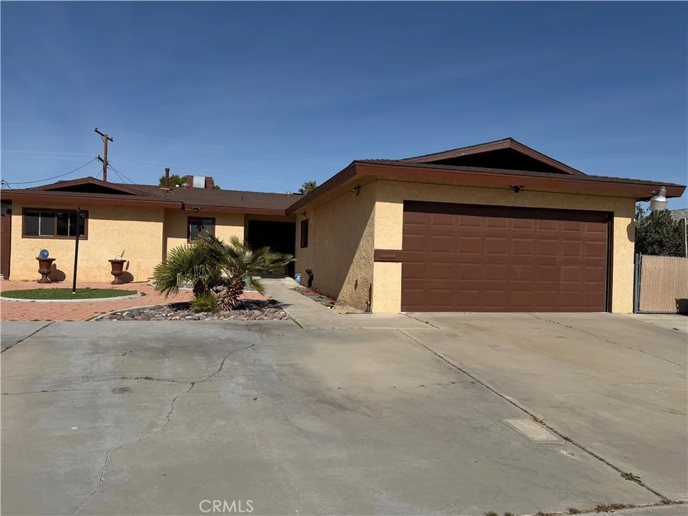Unit for sale at 1517 De Anza Street, Barstow, CA 92311