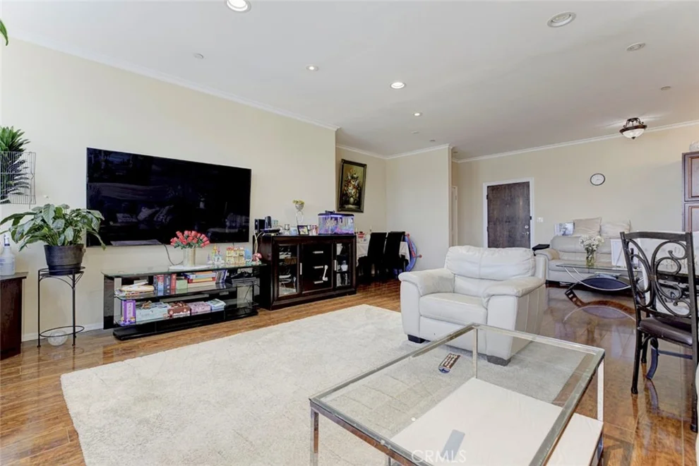 Unit for sale at 13941 Sherman Way Boulevard, Van Nuys, CA 91405