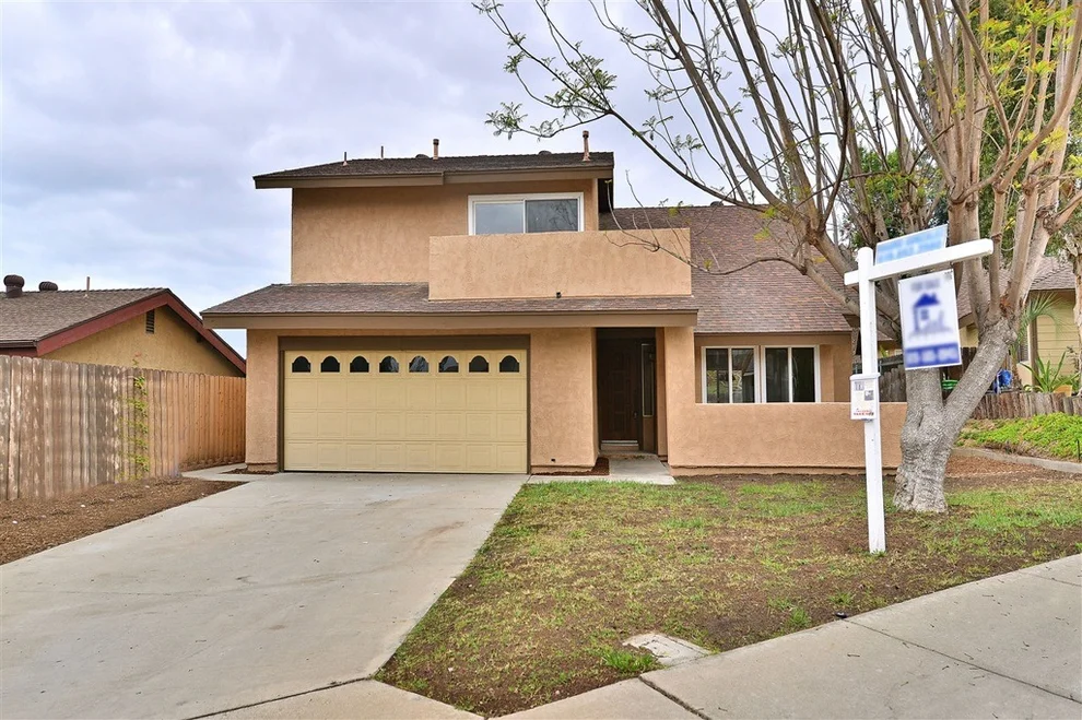 Unit for sale at 910 Loma Vw, Chula Vista, CA 91910