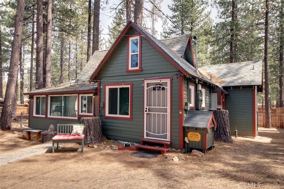 Unit for sale at 423 Jeffries Road, Big Bear, CA 92315